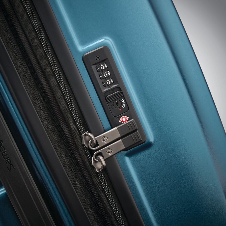 Samsonite Octiv Medium Spinner , , 1331597720_MedSpin_5_TSA_Lock