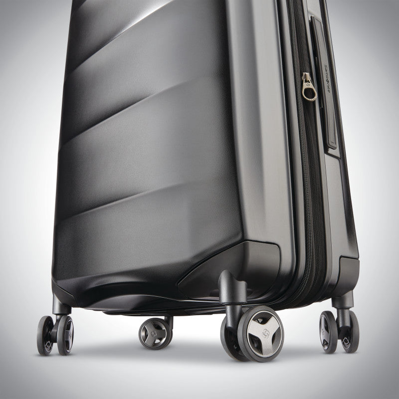 Samsonite Octiv Medium Spinner , , ccw1qswduxu7msl8npt5_b1c3d177-e9cd-49e6-b3b1-1944a72a3218