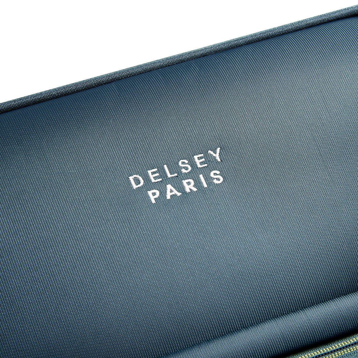 Delsey Brochant 3.0 Medium Expandable Spinner