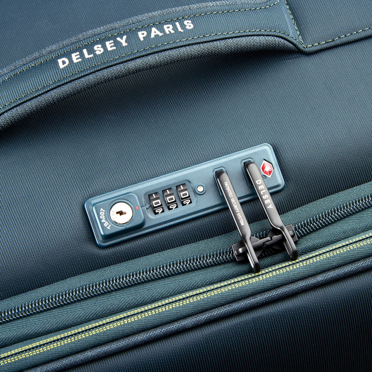 Delsey Brochant 3.0 Medium Expandable Spinner