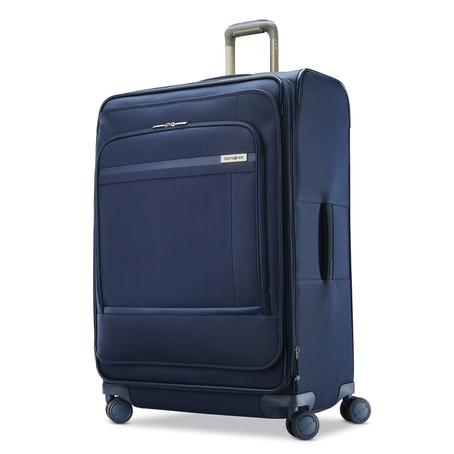 Samsonite Insignis 29 Expandable Spinner Deluxe Travel Store