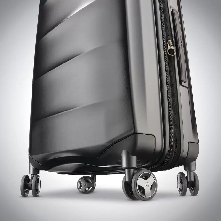 Samsonite Octiv 22 x 14 x 9 Carry-On Spinner , , 133186E293_COSpin_9_Wheels