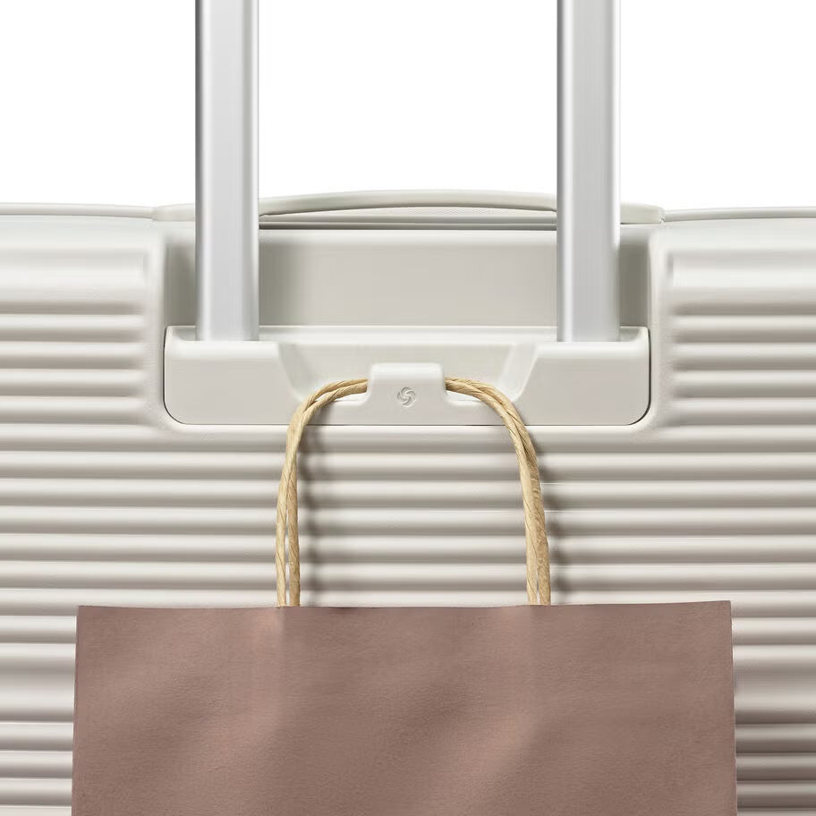 Samsonite Paralux Hardside Expandable Global Carry-On