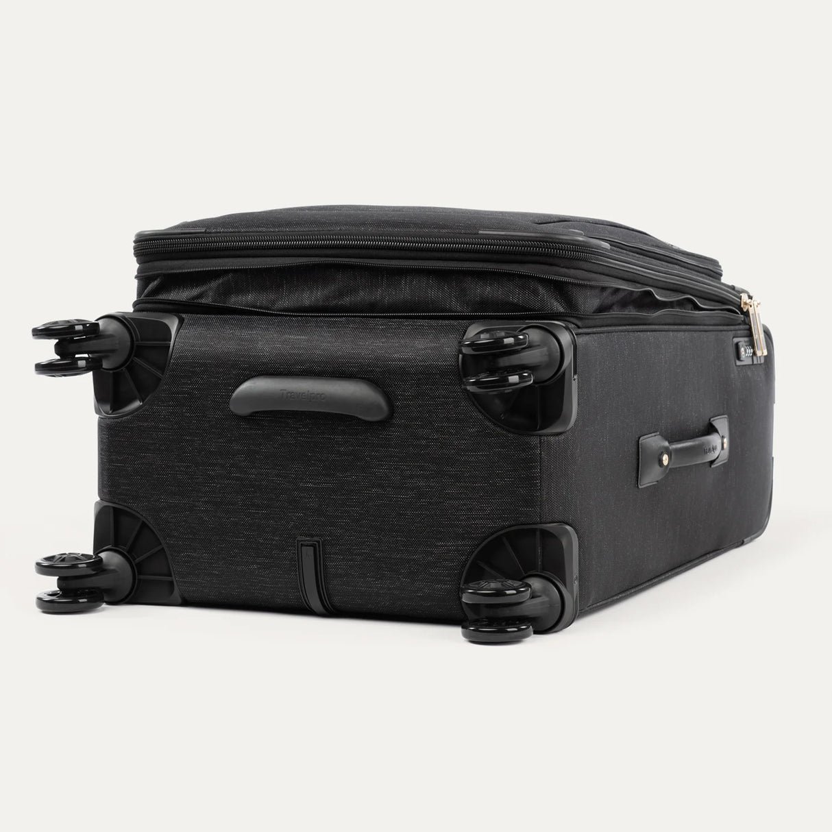 Travelpro Platinum Elite Medium Check-In Spinner