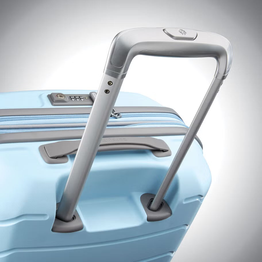 Samsonite Freeform Carry-on Spinner