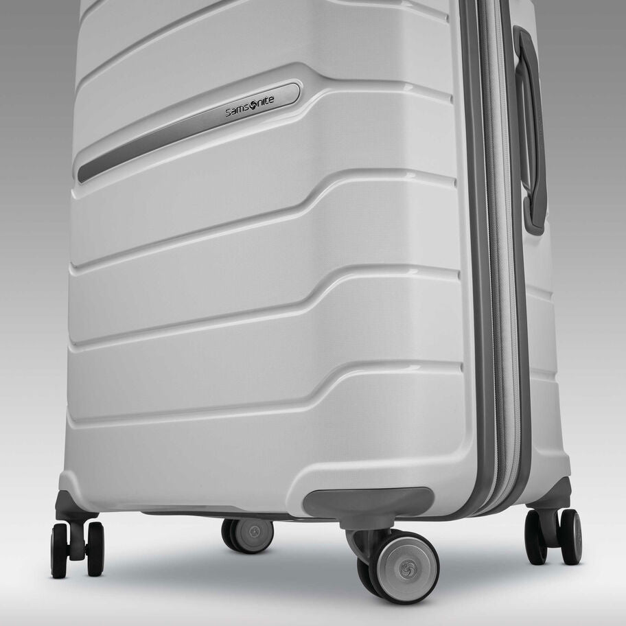 Samsonite Freeform Carry-on Spinner , , 782551908pf05