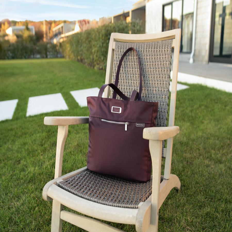 Briggs & Riley Baseline Limited Edition Traveler Tote - Plum , , BR_BlinePlum_lifestyle_BL255_2821