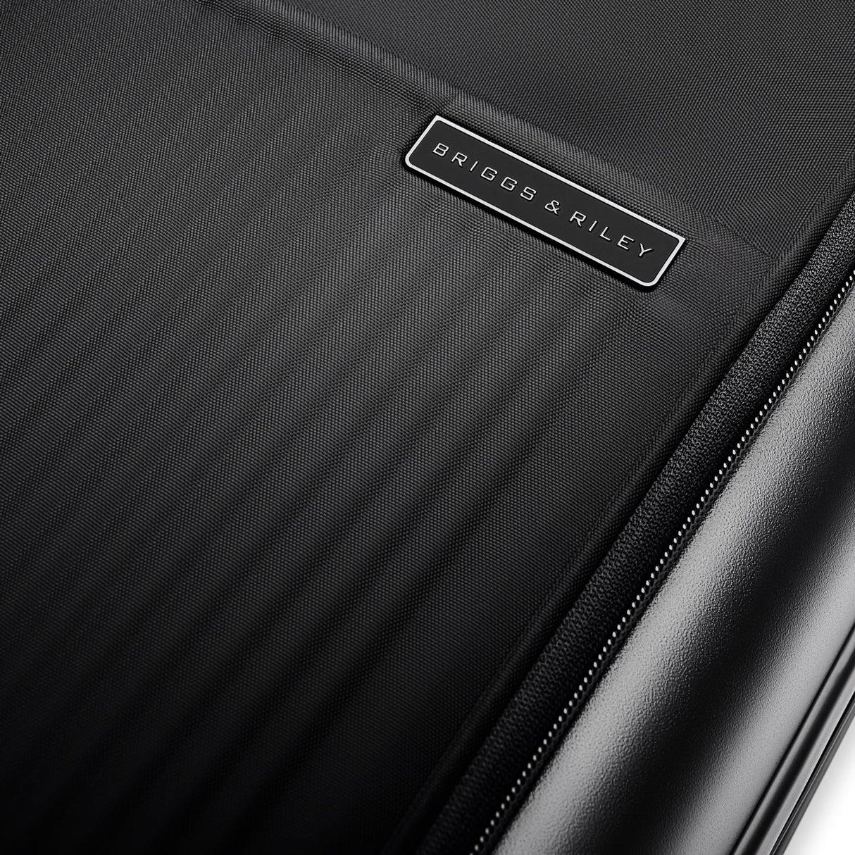 Briggs & Riley Sympatico Essential 22" Front Pocket Carry-On Expandable Spinner