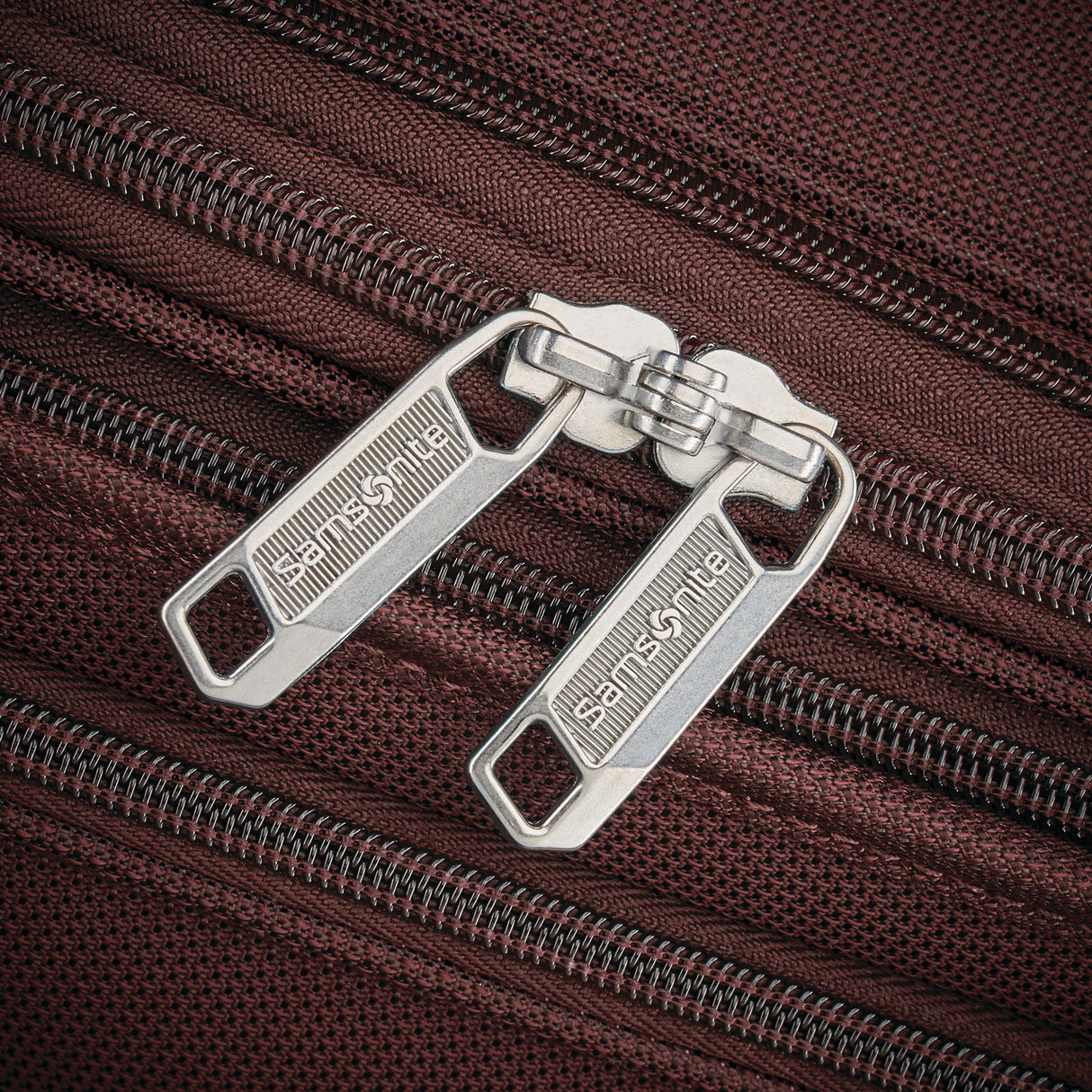 Samsonite Insignis 29" Expandable Spinner